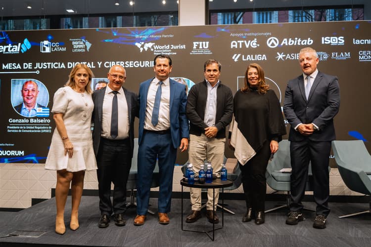 Cumbre Madrid (6) (1).jpg